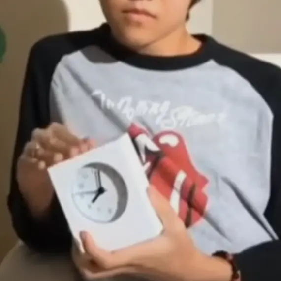 MGA_HILOTO_WAWKAI의 若井滉斗