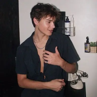 Profile image of Ethan
