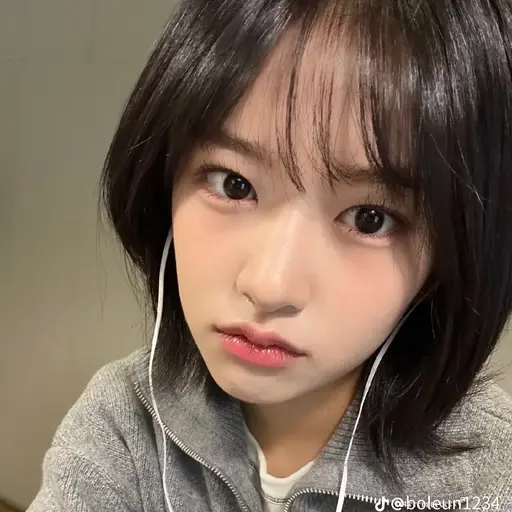 bjy212의 엄마 안유진