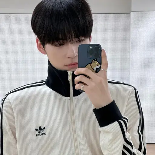 Sunghanbingirlfriend의 성한빈
