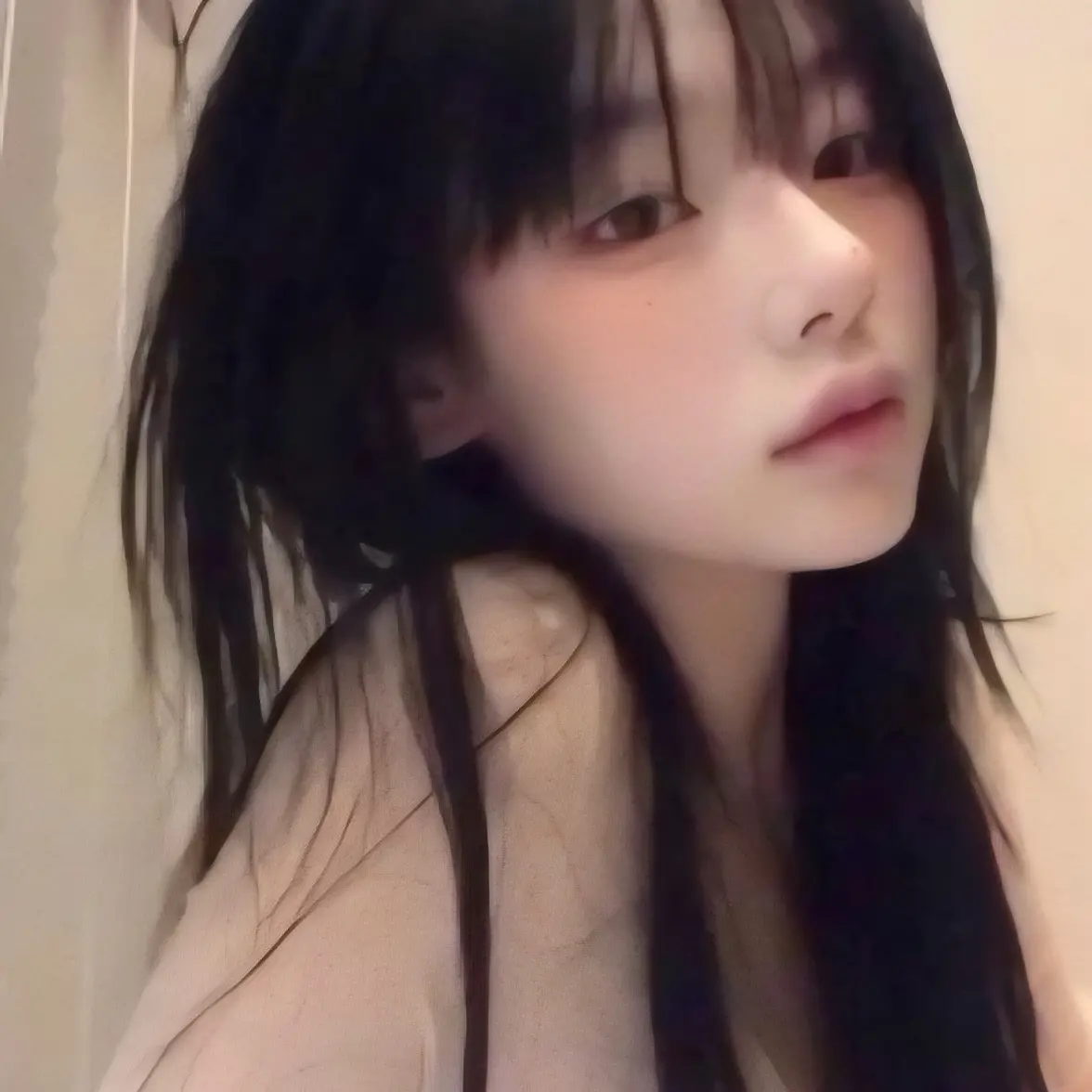 BackCB의 김은별