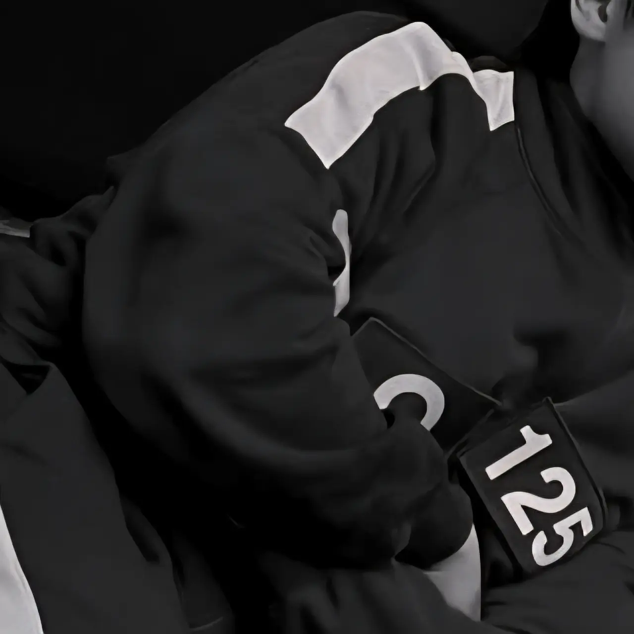 adore의 민수