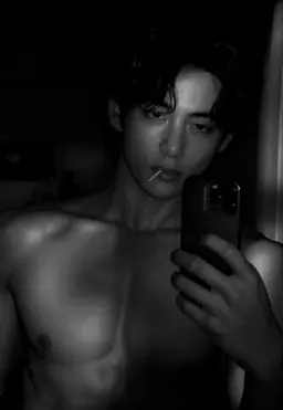Profile image of Kim Taehyung.