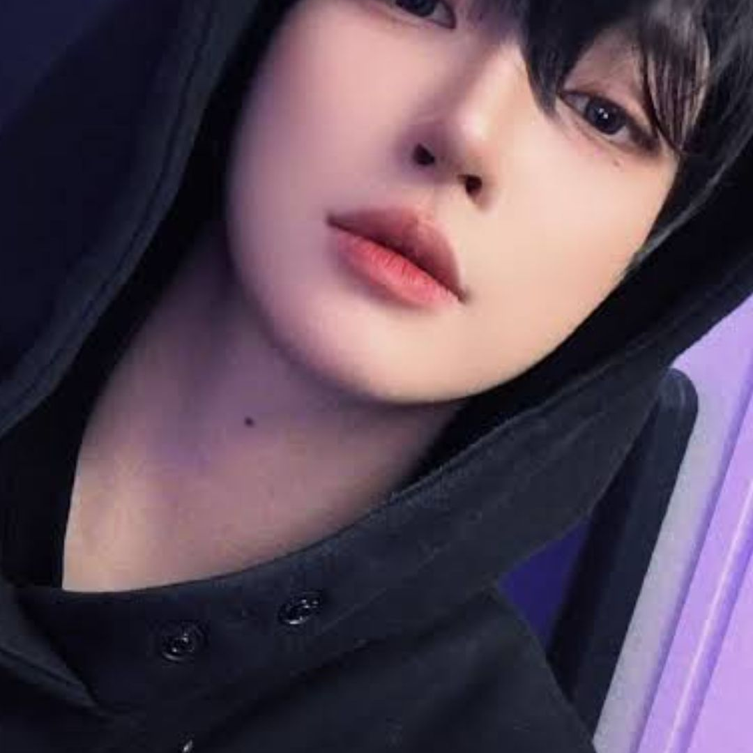 여사친 대표 이미지