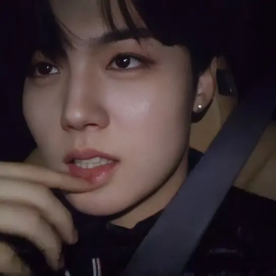 PastBroth4591의 ドヨン