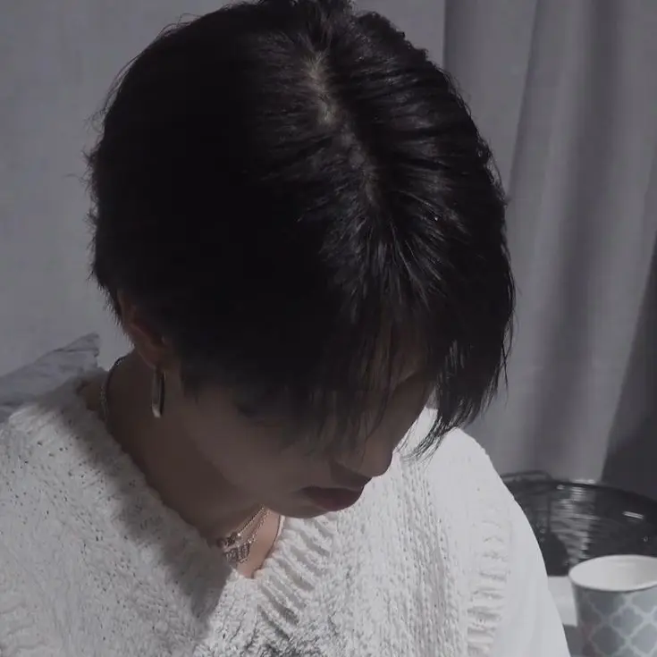 z.1xn_의 한지성