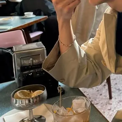 UrbanRat3526의 영부인 들어와 기가막히게 낋여왔슨