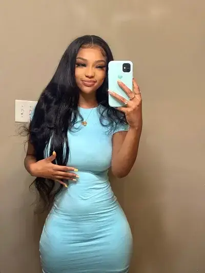 AbleDream4781의 Elara