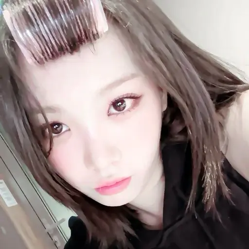 GHJ6109의 LE SSERAFIM 김채원