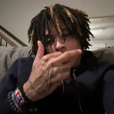 JuicyStar4110의 Dreadhead Gangster