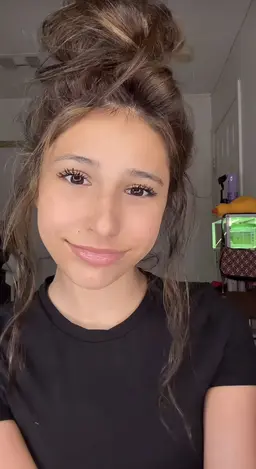 Profile image of Ivy