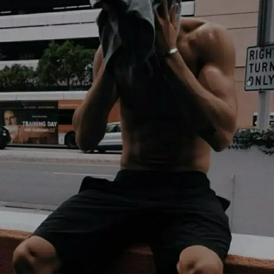 TidyShard3130의 Caleb