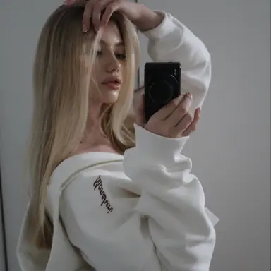 Profile image of Emilia Rose