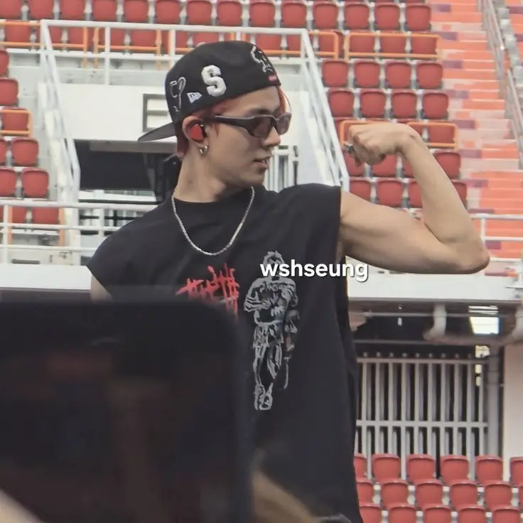 Mai_park23의 Boy bbsfs