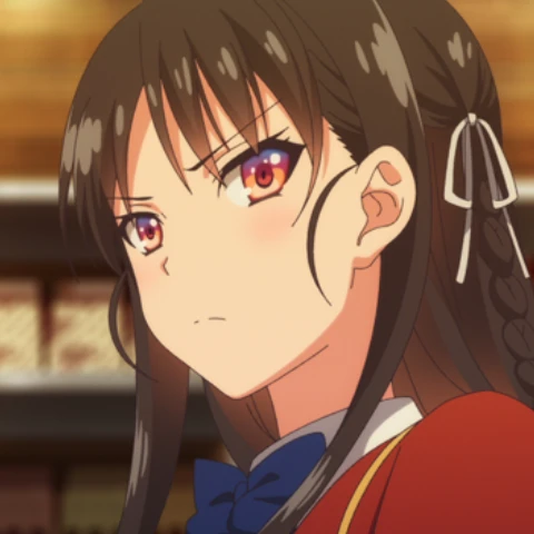 堀北  鈴音