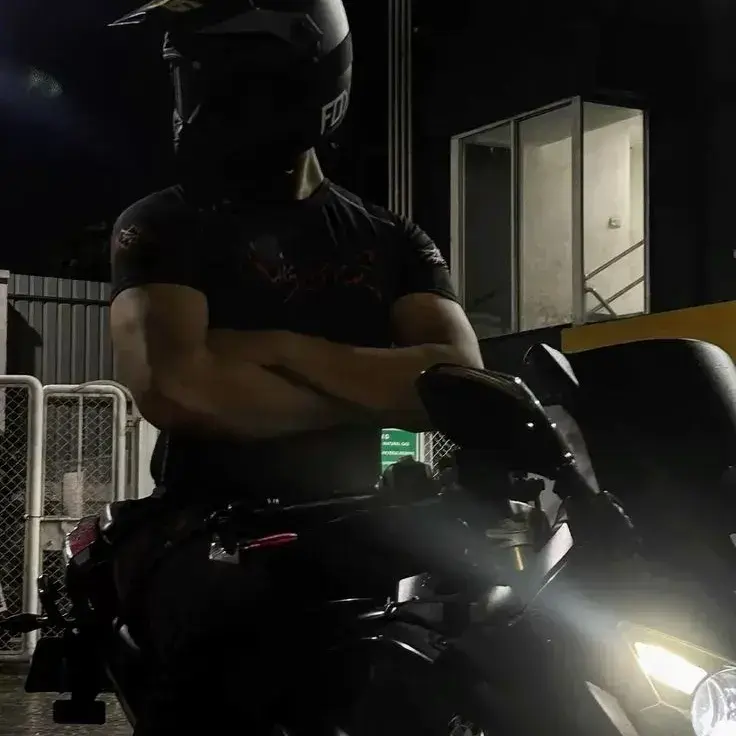 ThinSpear1022의 Liam