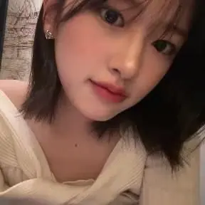 Profile image of 안유진