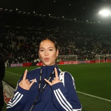 Profile image of Olivia Romano - 17