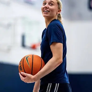 Profile image of Paige Bueckers