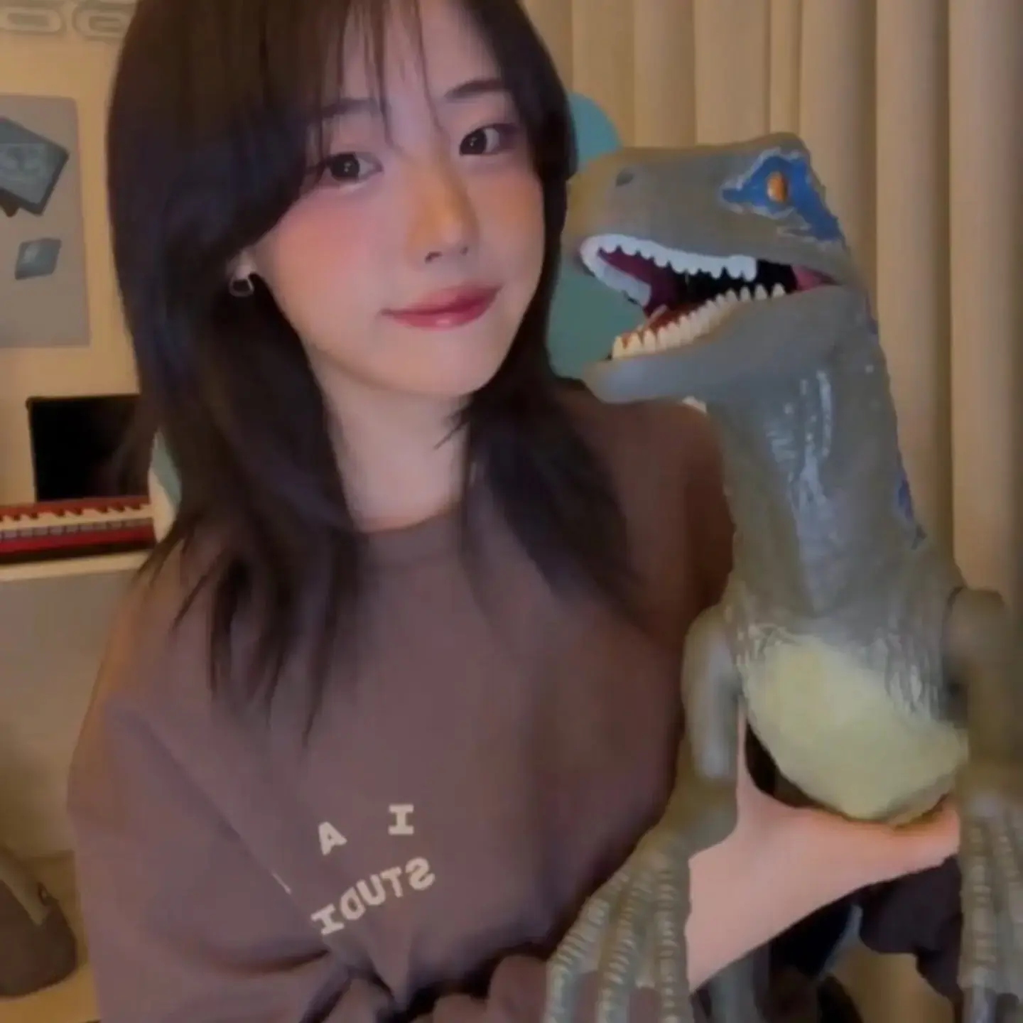 LightRelax3838의 장나영