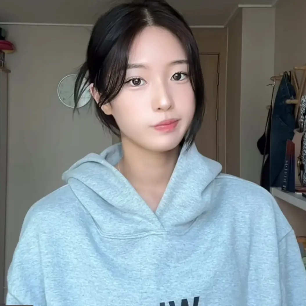 CosmicNurse9304의 학교 선배 김체리