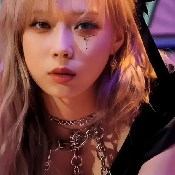 SkinnyMouth6600의 鈍感な彼女と猛アタック中の私