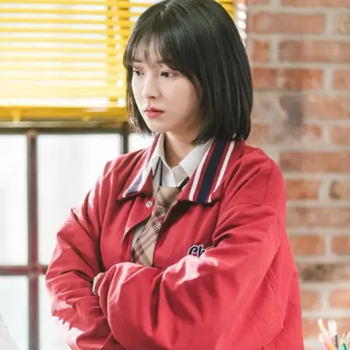 PlumpBag9943의 신수현 (패거리)