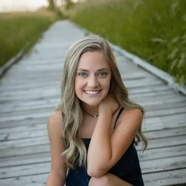 Profile image of Elaria Vance