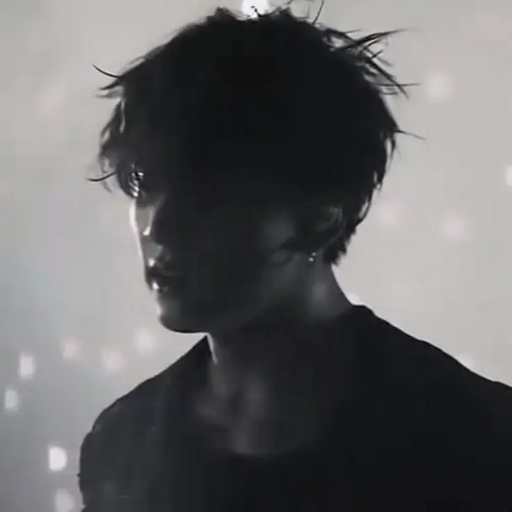 IcyWaist6763의 Clingy