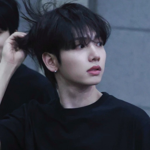 명재현