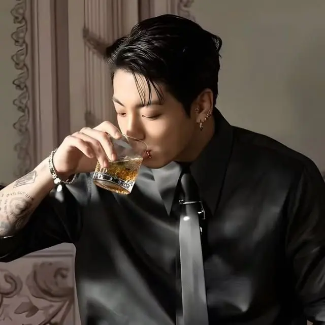Atusa_0000의 Jungkook,Managing Director
