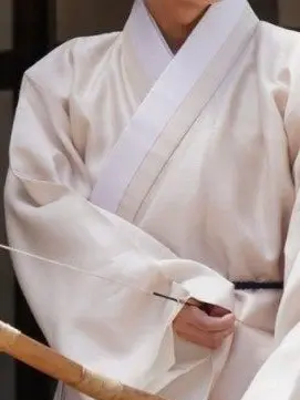 HumbleLinen4844의 왕과사는남자