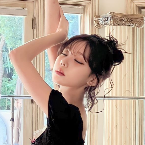 민정 대표 이미지