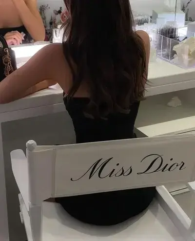 StingyPlank4068의 1 - Genevieve Hayes