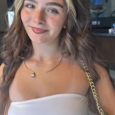 Profile image of Gia