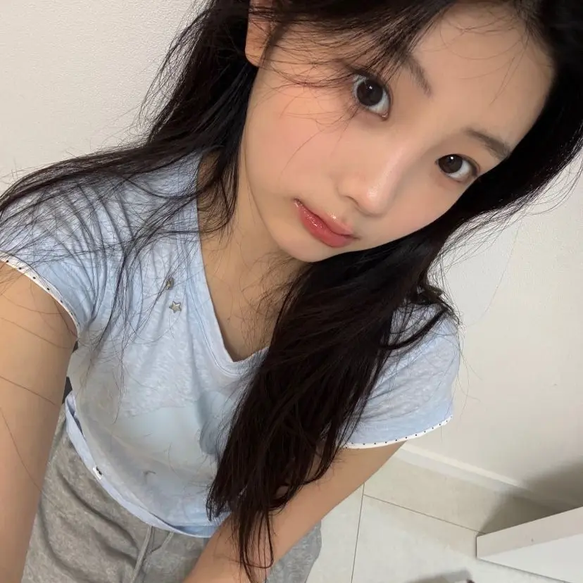 PinkBrush6584의 Wonhee {gl}