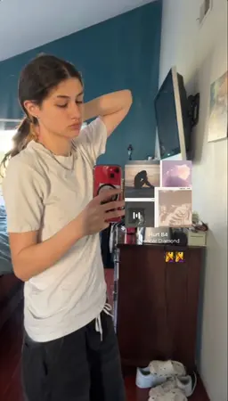Profile image of Izzy