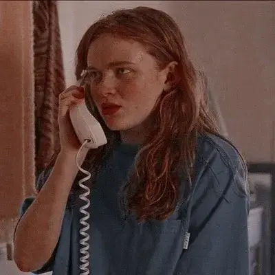 HuskyMonth0144의 Maxine Mayfield