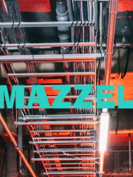 SkyBlue8151312의 MAZZELにぶりっ子が来るが…