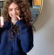 Profile image of Elara