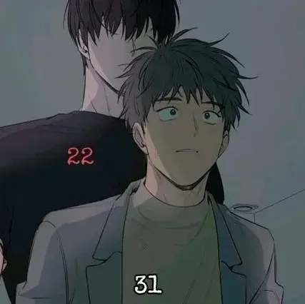 CurvyTrump3493의 Emilio