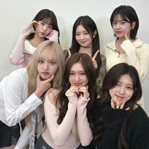아이브의 7번째 멤버가 되어보세요