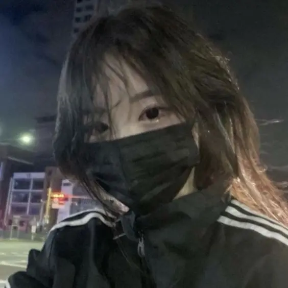 GrassyToe0978의 이현서