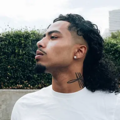Profile image of Aaron May