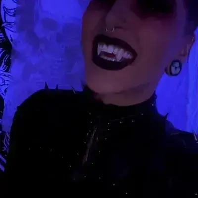 BrutalToque9565의 Vampire Rhea Ripley