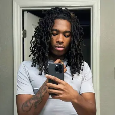 Profile image of Amari