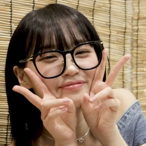 dlalsdk0914의 엄마 김채원