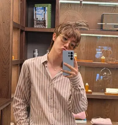 Profile image of Jung Hoseok