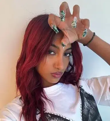 Profile image of Lara