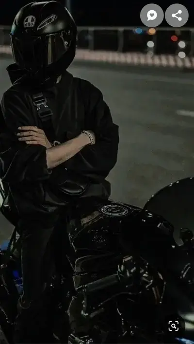 CreamChest2375의 Biker bestfriend